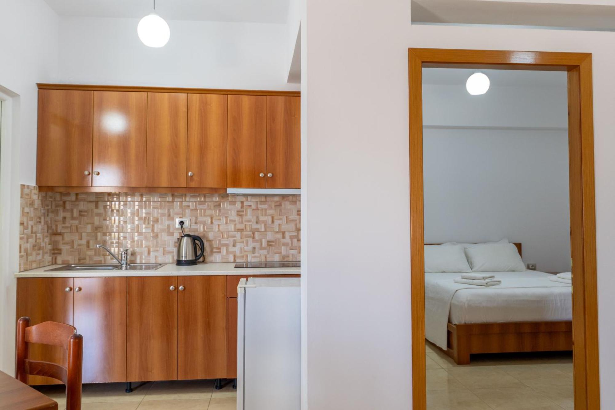 Aleksander Aparthotel Ksamil Exterior foto